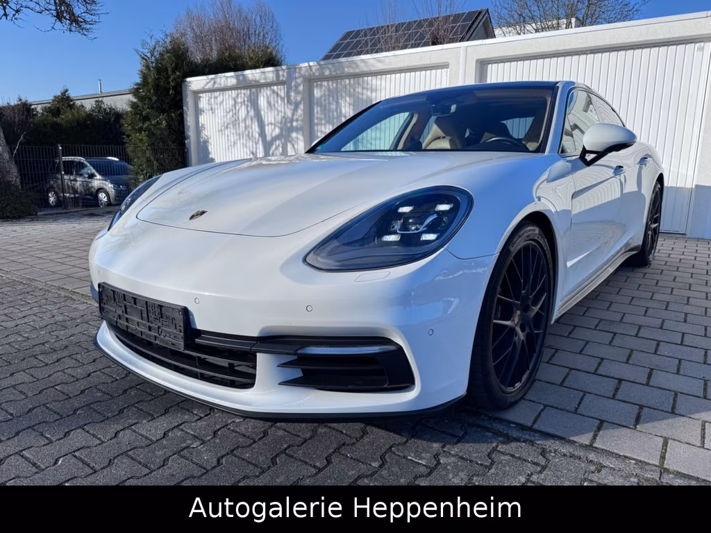 Porsche Panamera //Porsche Garantie bis 11-2027/