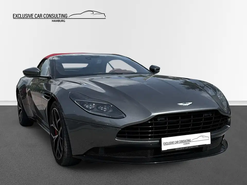 Aston Martin DB11 4.0 V8 Grey/Red Black pack