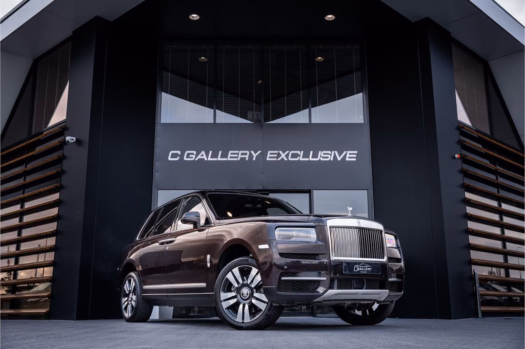 Rolls-Royce Cullinan 6.75 V12 - Panorama | Bespoke Audio | M