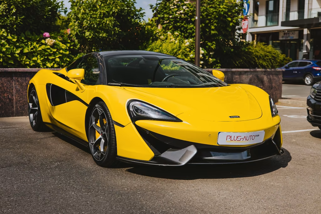Vehicle photo