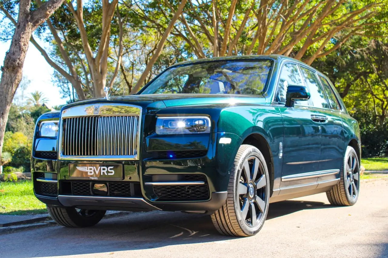 Vehicle photo