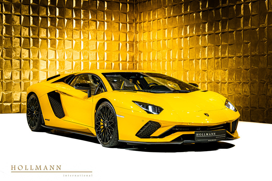 Lamborghini Aventador S