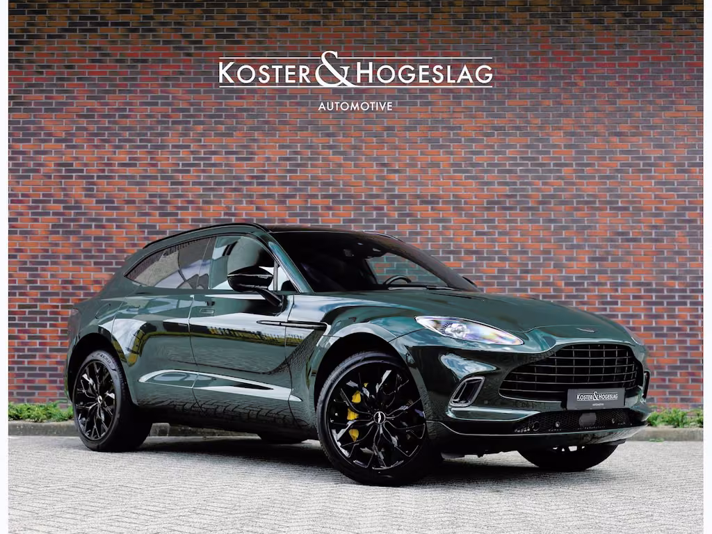 Aston Martin DBX 4.0 V8