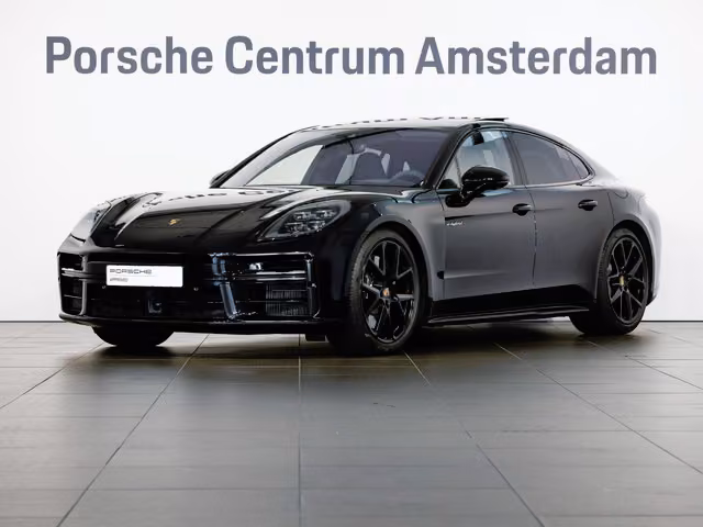 Porsche Panamera 4S