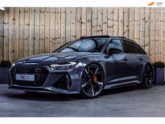 Audi RS6 TFSI Quattro Keramisch Carbon Pano Indiviual kleur B&O