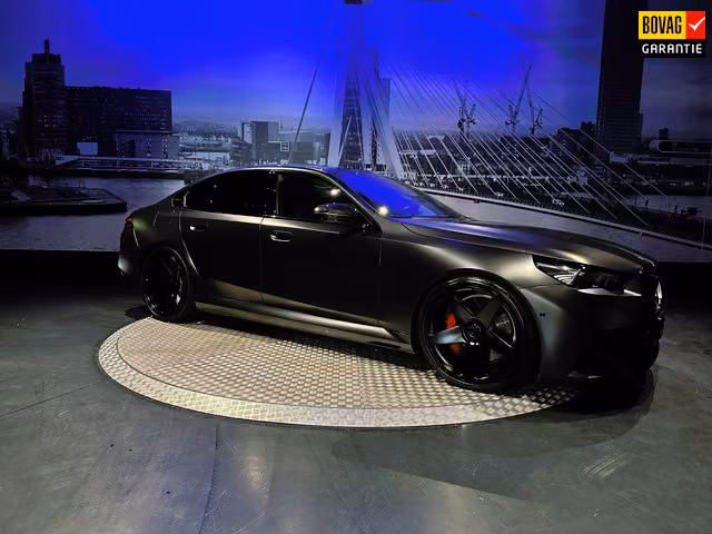 BMW M5 Origineel NL Full PPF Carbon Bowers & Wilkins