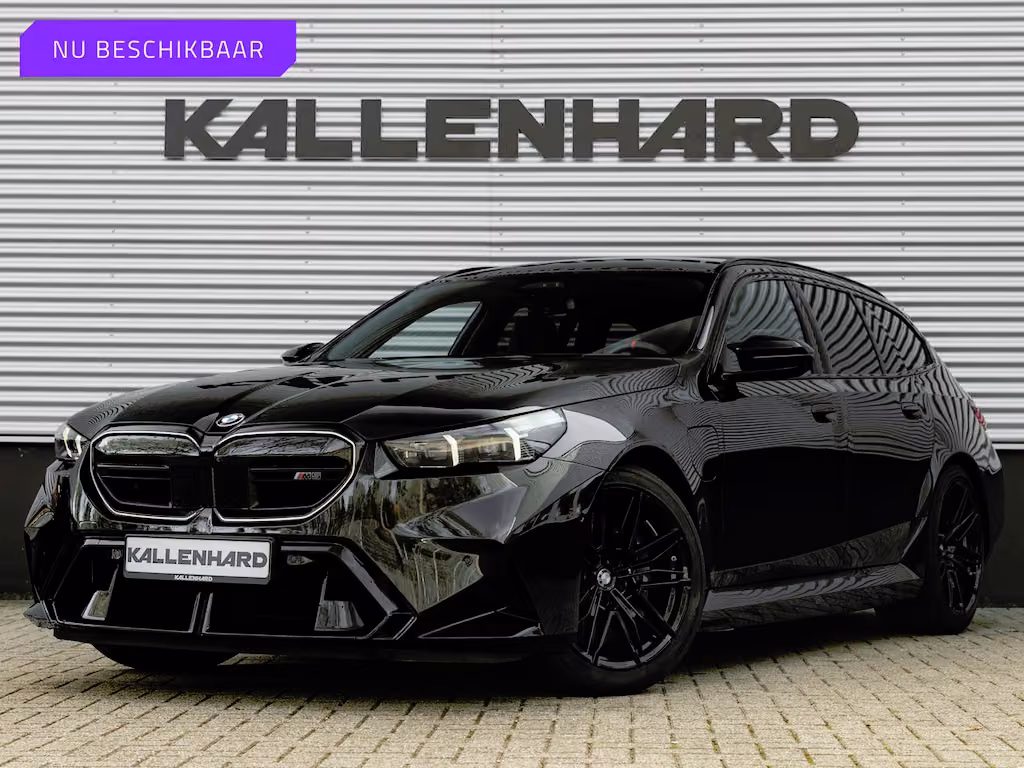BMW M5 5-serie Touring - Pano - Trekhaak - Bowers & Wilkins