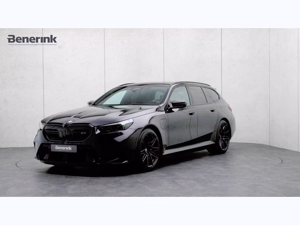 BMW M5 Touring | Ultimate Package | M Drivers Package | Stoelventil