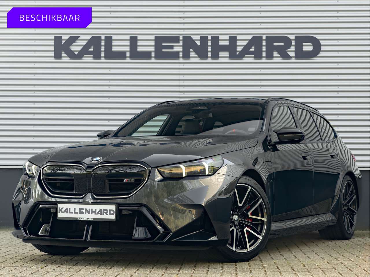 BMW M5 5-serie Touring - Pano - Bowers & Wilkins - Trekhaak - M-Dri