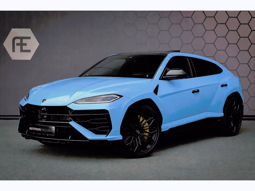 Lamborghini Urus SE 4.0 V8 Hybrid | AKRAPOVIC | ADAPTIVE | TREKHAAK | MASSAGE