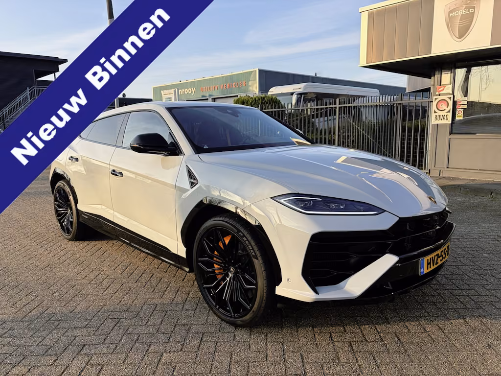 Lamborghini Urus 4.0 V8 Hybrid SE 800 hp Special Paint 23inch B&O Panorama