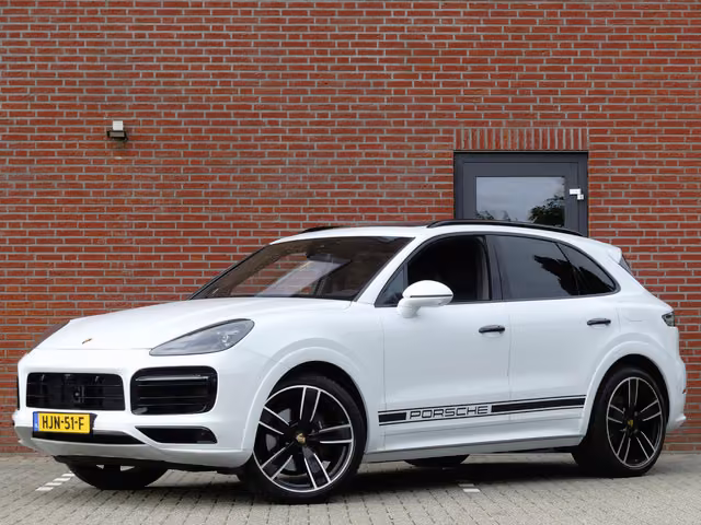 Porsche Cayenne 3.0 E-Hibrid Platinum Edition AS besturing Pano/Trekhaak