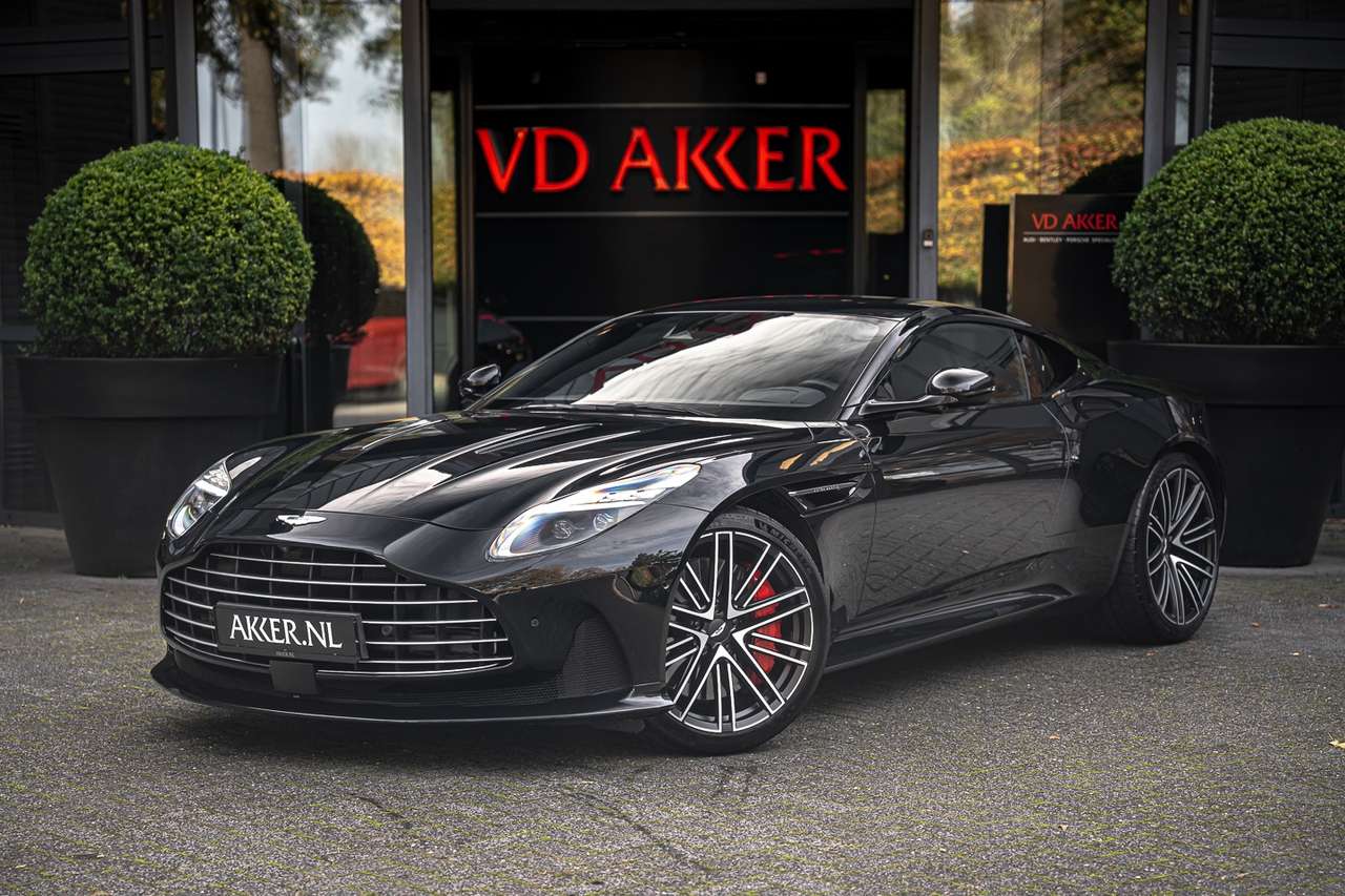 Aston Martin DB12 V8 Keramische Remschijven | Lux Quilting Leder | R