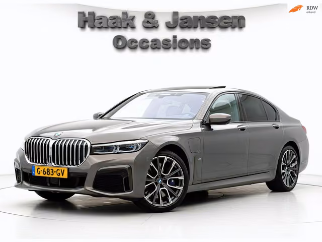 BMW 7-serie 745e M-Sport / Champagner Quartz / Massage / ACC / NAP / Ser