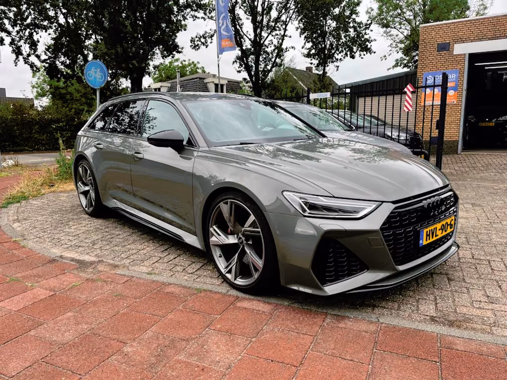 Audi RS6 A6 Avant TFSI quattro