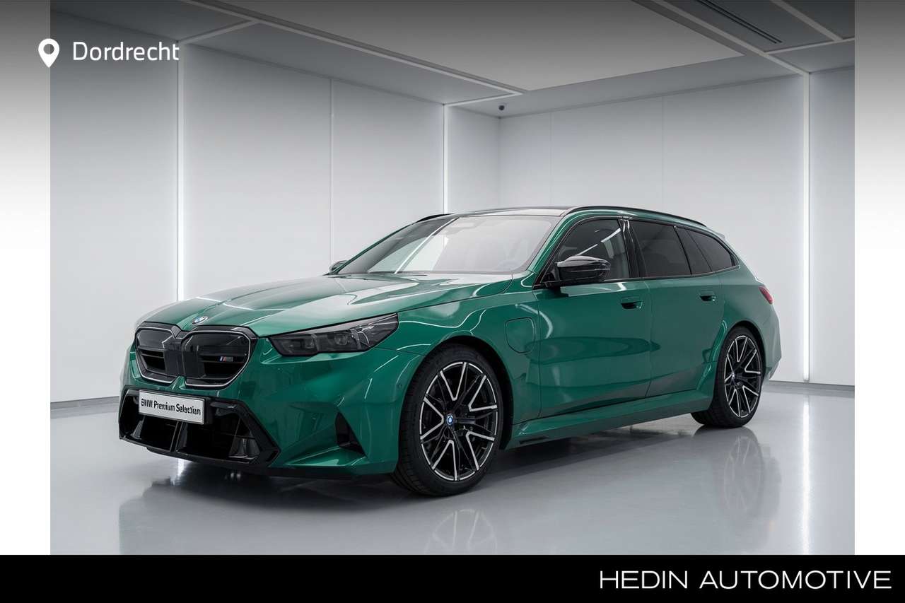 BMW M5 Touring | CoPilot | Trekhaak | Ventilatie | Bow