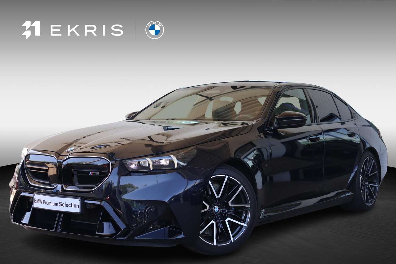 BMW M5 Sedan | SOH 100% | Driving Assistant Professional