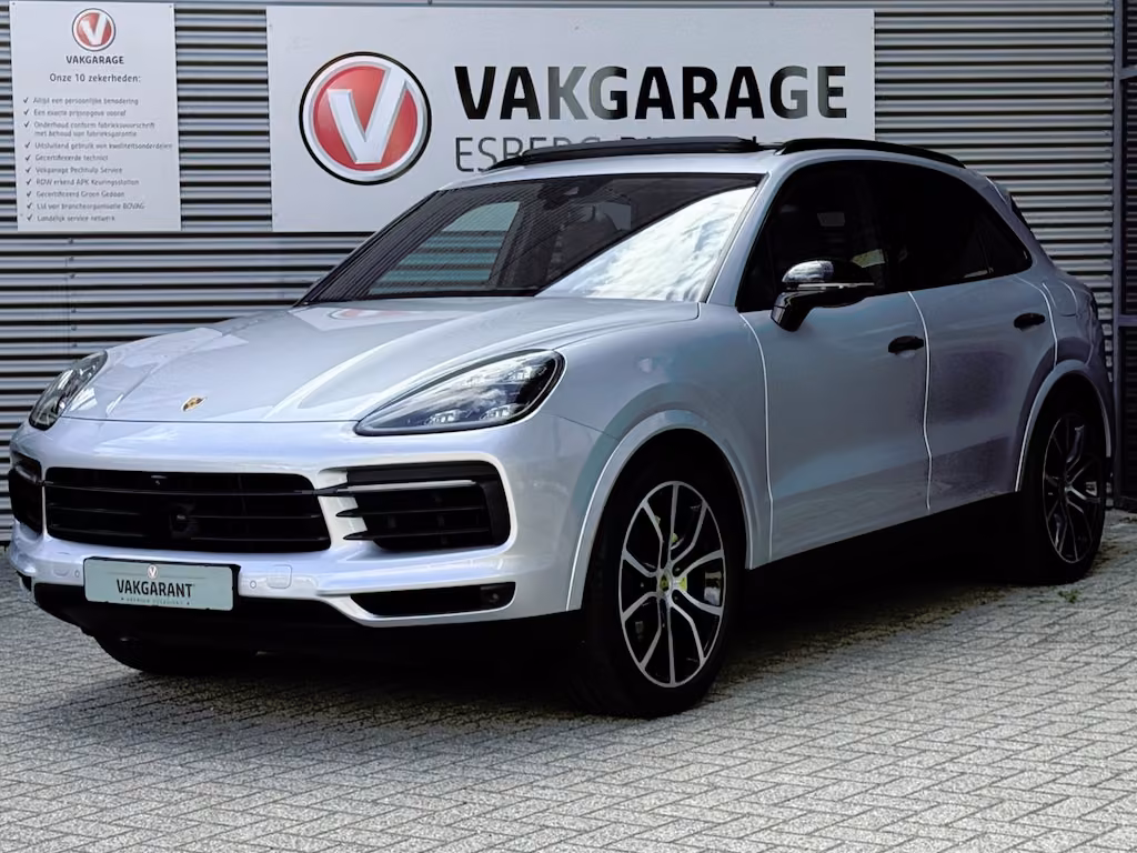 Porsche Cayenne 3.0 E-Híbrido PANO,BOSE,TREKHAAK