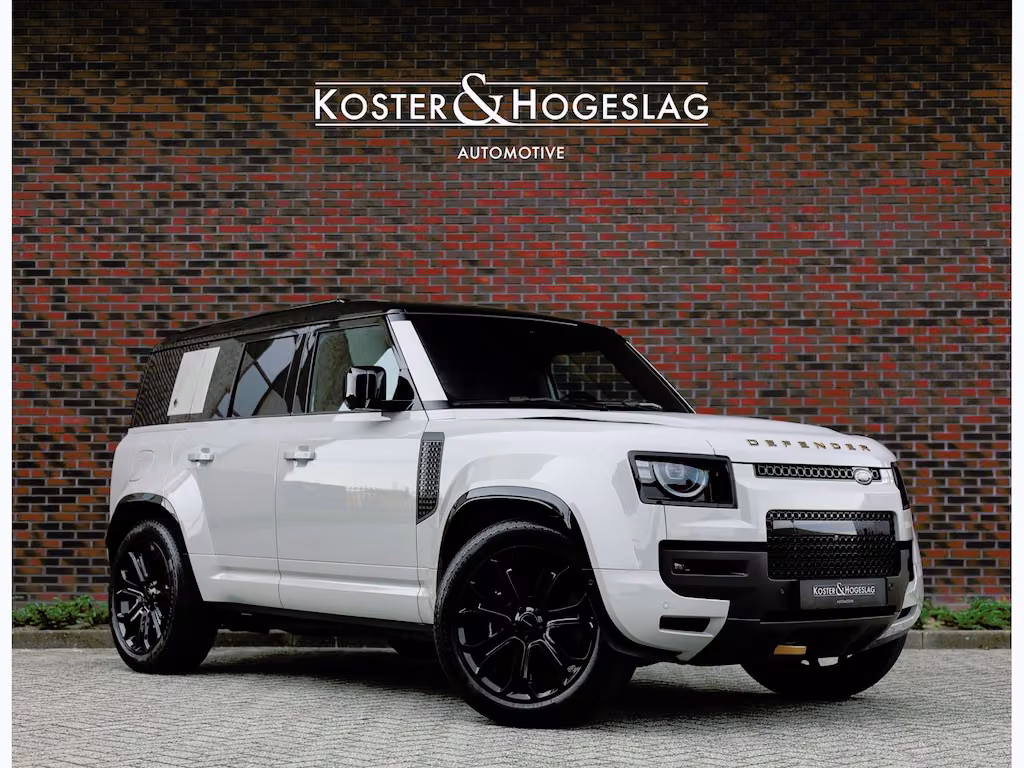 Land Rover Defender P635 OCTA | Pano - Trekhaak - Meridian