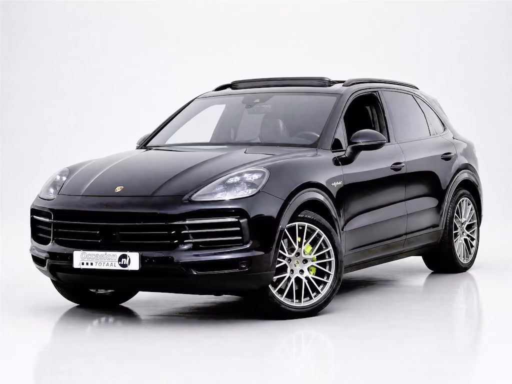 Porsche Cayenne 3.0 E-Hybrid Platinum Edition | ACC | Carplay | Trekhaak | P