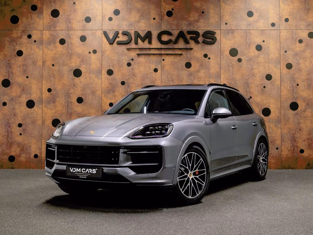 Porsche Cayenne 3.0 S E-Hybride | SportDesign | 360° | Achterasbest. | InnoDr