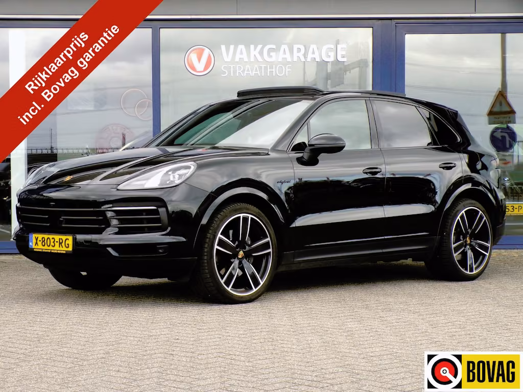 Porsche Cayenne 3.0 E-Hibrid Platinum Edition, SOH 88.1% / Trekhaak / BOSE S