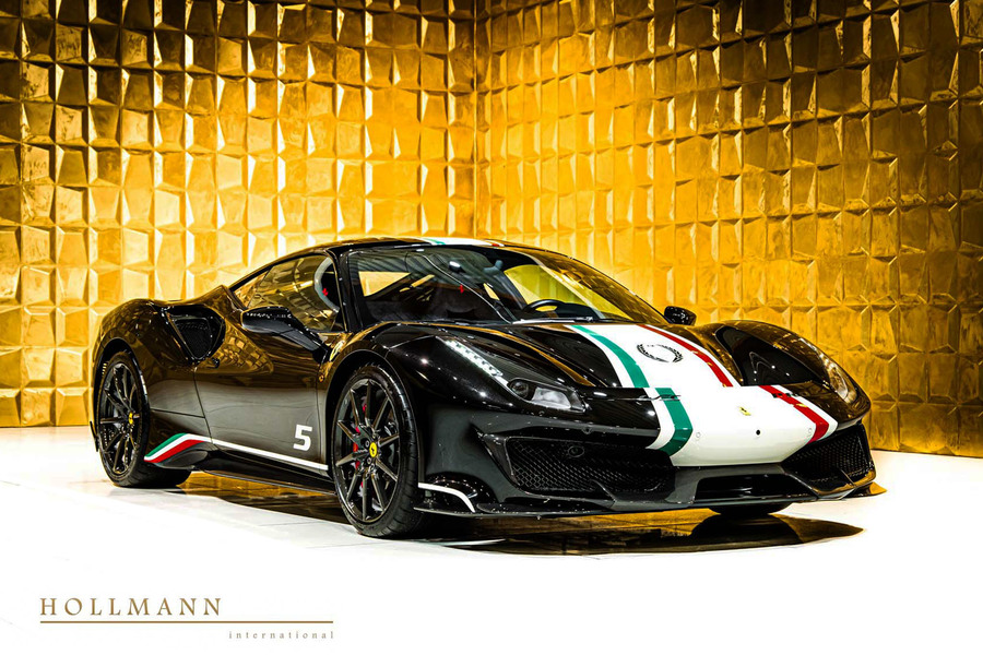 Ferrari 488 Pista Piloti