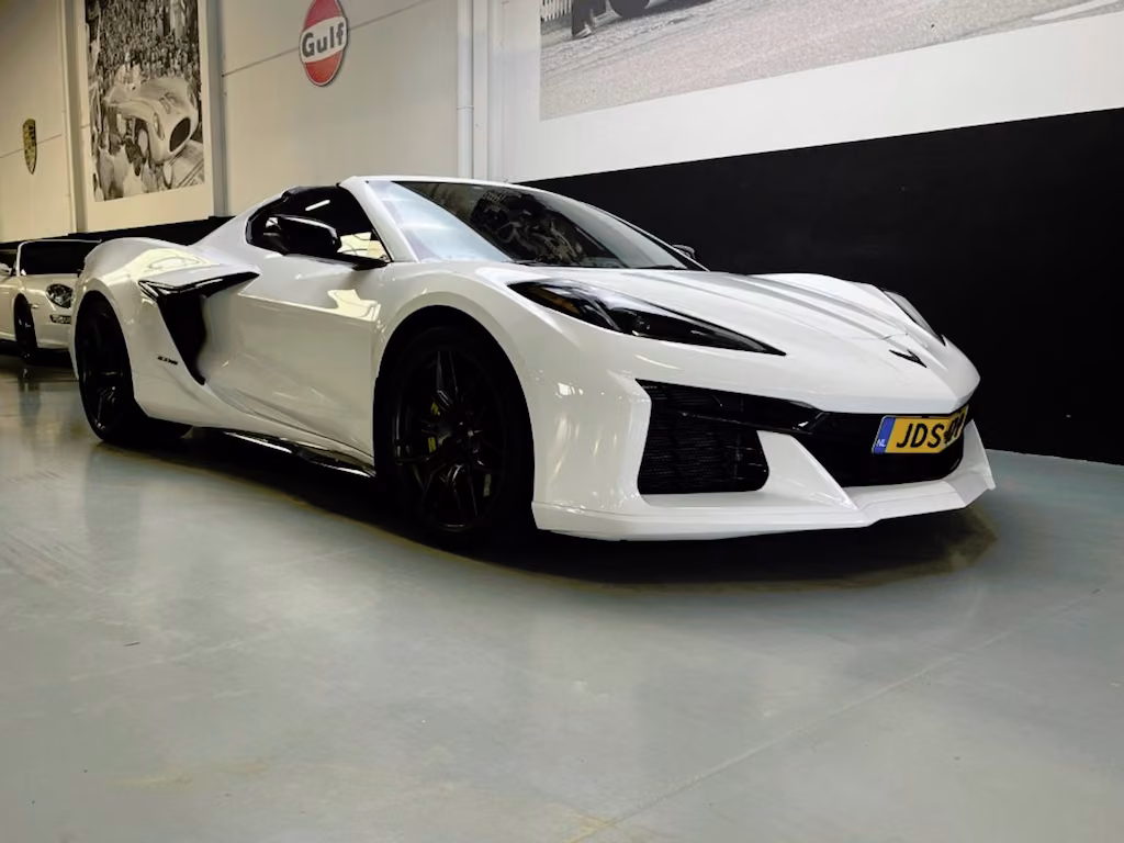 Chevrolet Corvette C8 Z06 3LZ Ã¢ÂÂ 670 HP Ã¢ÂÂ First Owner Ã¢ÂÂ 4800 KM (