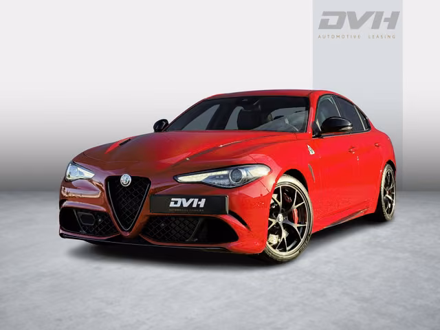 Alfa Romeo Giulia 2.9 V6 Quadrifoglio CARBON | H/K | LEDER