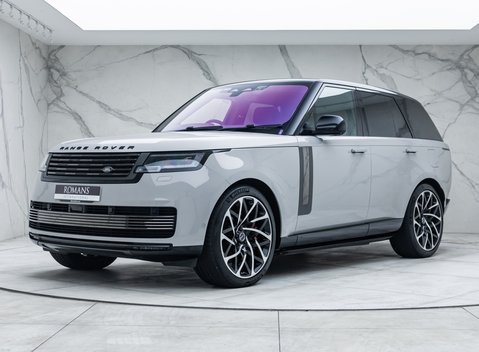 Land Rover Range Rover P510e SV
