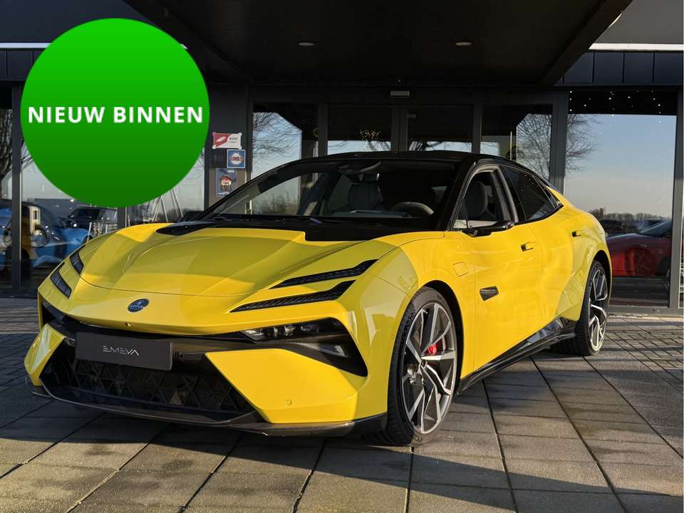 Lotus Emeya R 102 kWh 900 hp