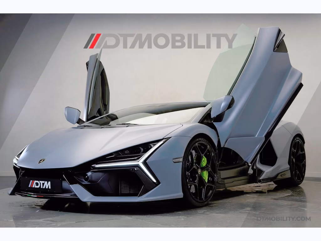 Lamborghini Revuelto | Passenger Display | Carbon Interior