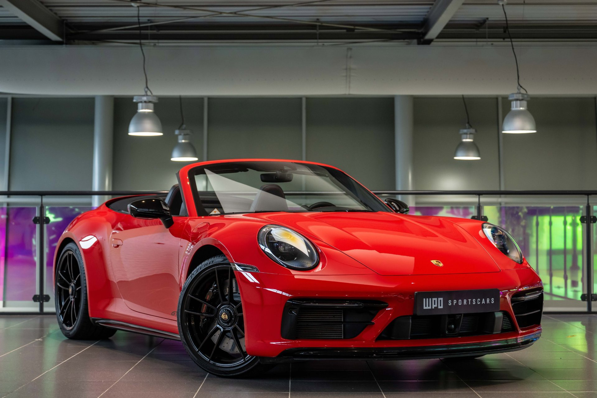 Porsche 992 Cabrio 3.0 Carrera GTS