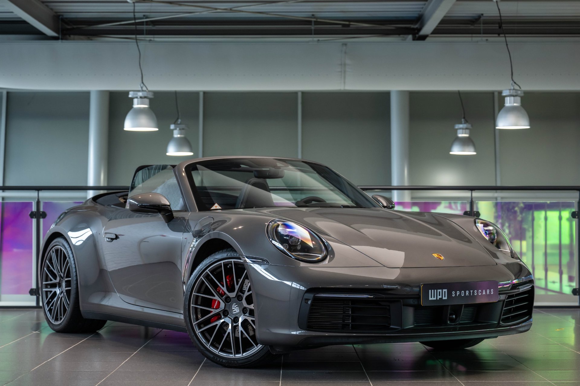 Porsche 992 Cabrio 3.0 Carrera 4