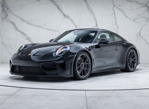 Porsche 911 GT3 TOURING (992.2)