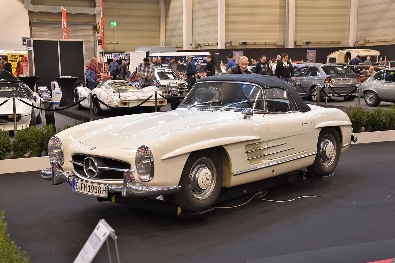 Mercedes-Benz 300 SL Roadster